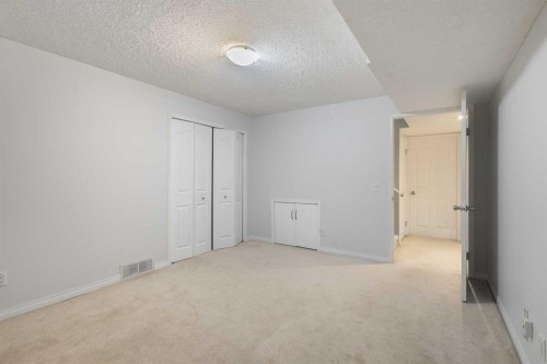 271 Coventry Green Ne, Calgary, AB - Indoor Photo Showing Other Room