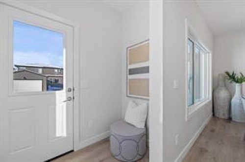 424 Fireside Drive, Cochrane, AB - Indoor Photo Showing Other Room