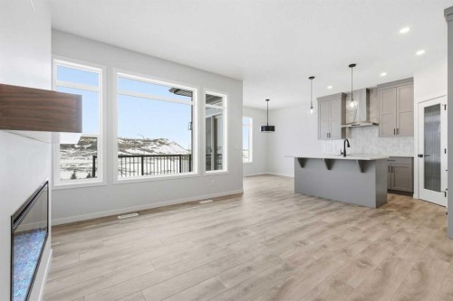 170 Herron Way Ne, Calgary, AB - Indoor Photo Showing Kitchen With Upgraded Kitchen