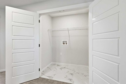 170 Herron Way Ne, Calgary, AB - Indoor Photo Showing Other Room
