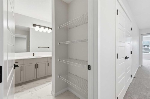 170 Herron Way Ne, Calgary, AB - Indoor With Storage