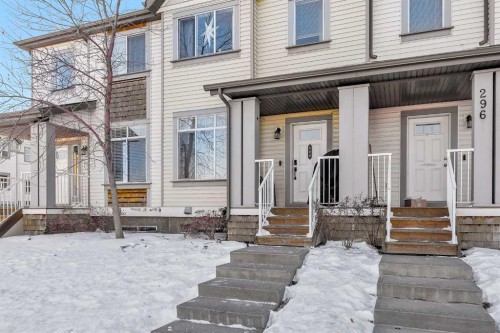 300 Copperstone Cove Se, Calgary, AB - Outdoor With Facade