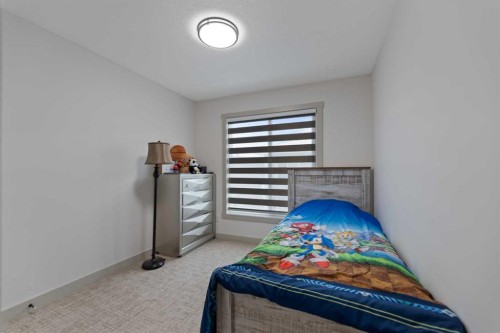 414 Corner Meadows Square Ne, Calgary, AB - Indoor Photo Showing Bedroom