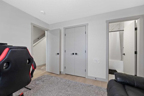 414 Corner Meadows Square Ne, Calgary, AB - Indoor