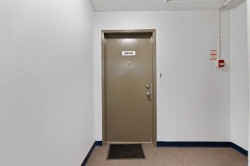 204-4328 4 Street NW Calgary, AB T2K 1A2