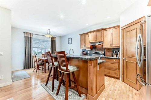 198 Brightonstone Bay Se, Calgary, AB - Indoor Photo Showing Kitchen