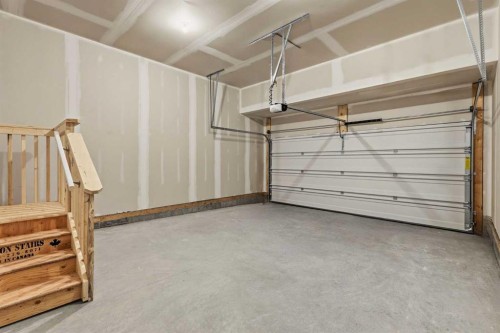 72 Calhoun Rise Ne, Calgary, AB - Indoor Photo Showing Garage