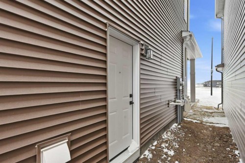 72 Calhoun Rise Ne, Calgary, AB - Outdoor