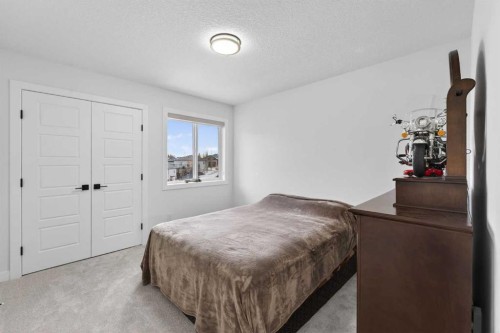 67 Lakes Estates Circle, Strathmore, AB - Indoor Photo Showing Bedroom