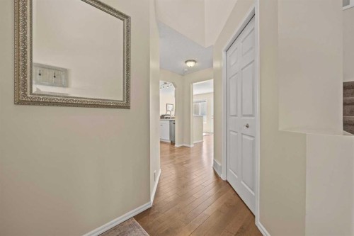71 Somercrest Close Sw, Calgary, AB - Indoor Photo Showing Other Room