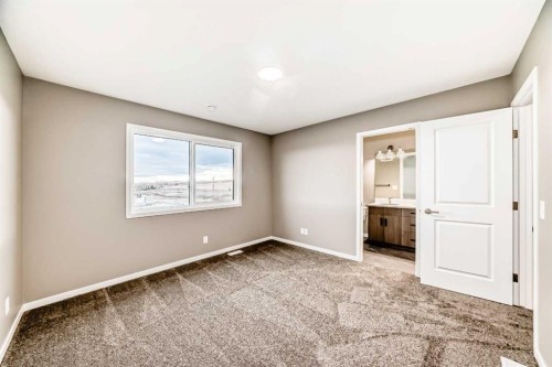 131 Sawgrass Gate Nw, Airdrie, AB - Indoor Photo Showing Other Room