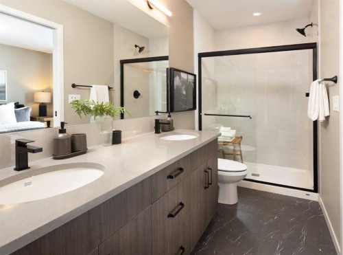 131 Sawgrass Gate Nw, Airdrie, AB - Indoor Photo Showing Bathroom