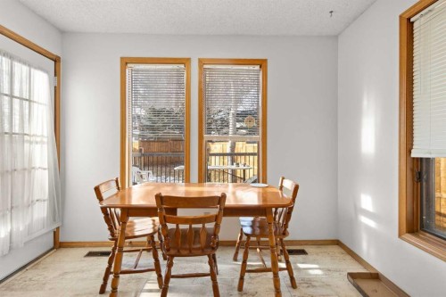 132 Scenic Cove Circle Nw, Calgary, AB - Indoor Photo Showing Dining Room