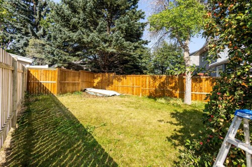 132 Scenic Cove Circle Nw, Calgary, AB - Outdoor With Backyard