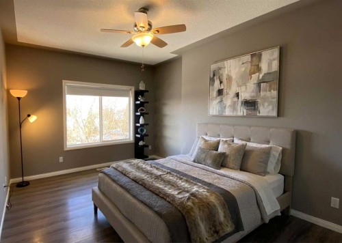 179 Sierra Morena Landing Sw, Calgary, AB - Indoor Photo Showing Bedroom