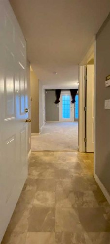 179 Sierra Morena Landing Sw, Calgary, AB - Indoor Photo Showing Other Room