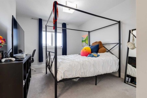 37 Cattail Run, Rural Rocky View County, AB - Indoor Photo Showing Bedroom