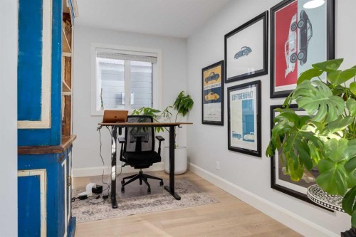 37 Cattail Run, Rural Rocky View County, AB - Indoor