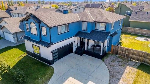 80 Canoe Square Sw, Airdrie, AB - Outdoor