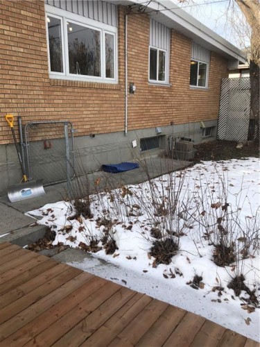 10212 7 Street Sw, Calgary, AB - Outdoor With Exterior