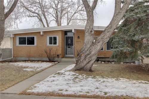 10212 7 Street Sw, Calgary, AB - Outdoor