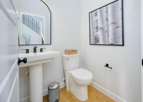 103 Wolf Creek Rise Se, Calgary, AB - Indoor Photo Showing Bathroom