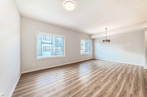 129-42 Cranbrook Gardens Se, Calgary, AB - Indoor Photo Showing Other Room