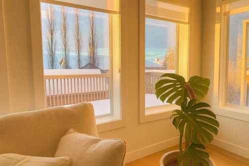 447 Tuscany Ridge Heights Nw, Calgary, AB - Indoor Photo Showing Other Room