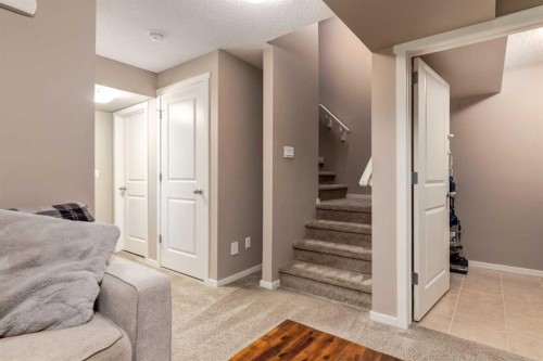 161 Mahogany Drive Se, Calgary, AB - Indoor Photo Showing Other Room