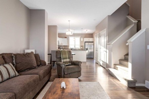 161 Mahogany Drive Se, Calgary, AB - Indoor Photo Showing Living Room