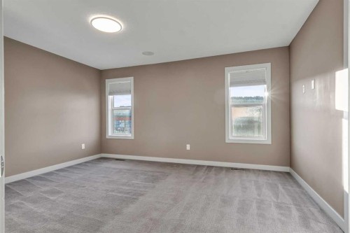 2-4613 17 Avenue Nw, Calgary, AB - Indoor Photo Showing Other Room