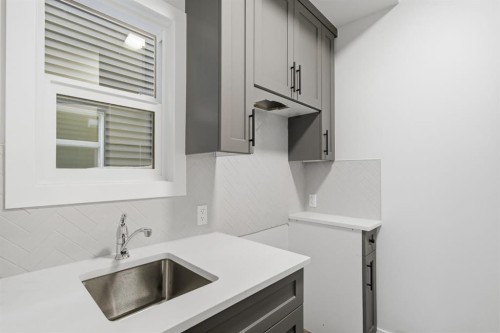 301 Dawson Wharf Road, Chestermere, AB - Indoor