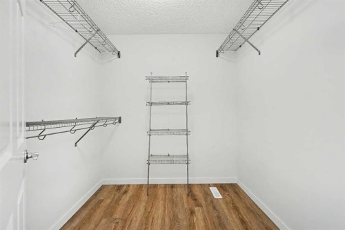 134 Autumn Gardens Se, Calgary, AB - Indoor With Storage