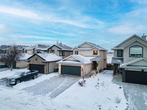 147 Chaparral Ridge Circle Se, Calgary, AB - Outdoor With Facade