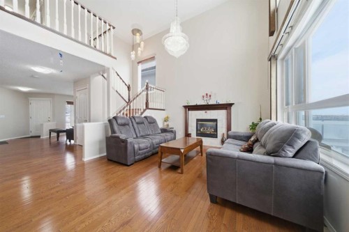 62 Hampstead Gardens Nw, Calgary, AB - Indoor Photo Showing Living Room With Fireplace