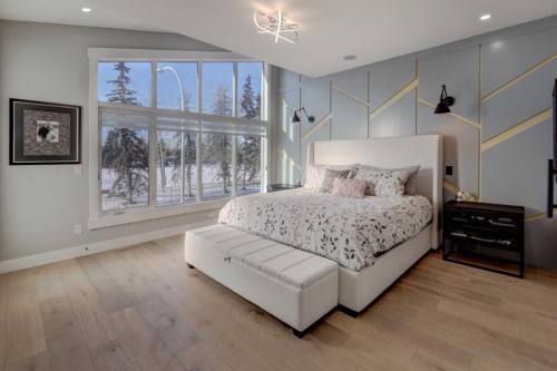 2026 29 Street Sw, Calgary, AB - Indoor Photo Showing Bedroom