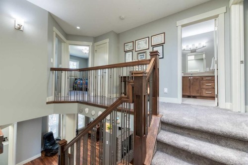 4826 Bowness Road Nw, Calgary, AB - Indoor Photo Showing Other Room