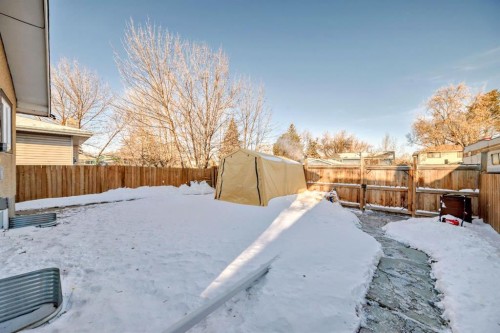 3221 32A Avenue Se, Calgary, AB - Outdoor