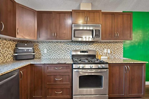 58 Skyview Point Link Ne, Calgary, AB - Indoor Photo Showing Kitchen