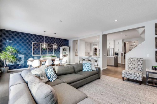 200 Auburn Meadows Crescent Se, Calgary, AB - Indoor Photo Showing Living Room