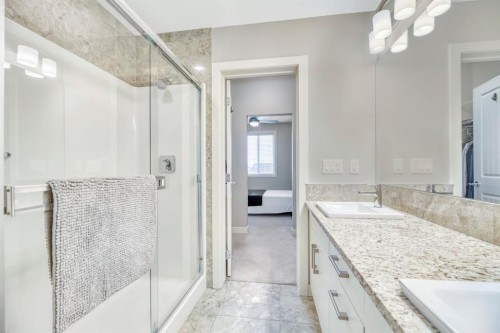 3306-522 Cranford Drive Se, Calgary, AB - Indoor Photo Showing Bathroom
