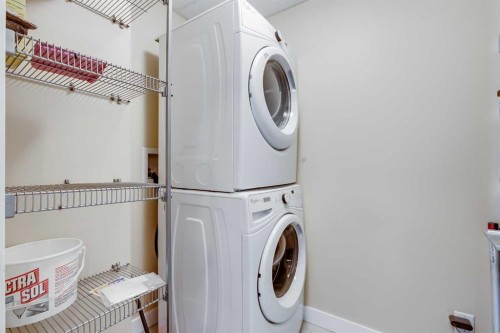 1109-16 Varsity Estates Circle Nw, Calgary, AB - Indoor Photo Showing Laundry Room