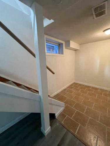 1223 13 Avenue Sw, Calgary, AB - Indoor Photo Showing Other Room