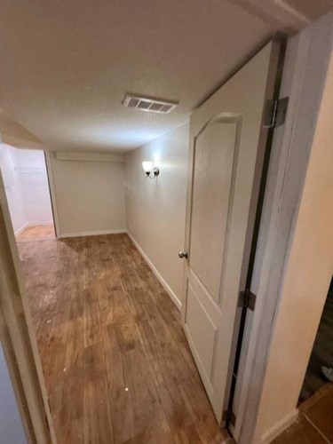 1223 13 Avenue Sw, Calgary, AB - Indoor Photo Showing Other Room