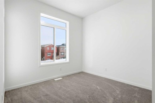 355 Herron Landing Ne, Calgary, AB - Indoor Photo Showing Other Room