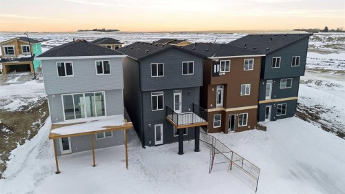 355 Herron Landing Ne, Calgary, AB - Outdoor