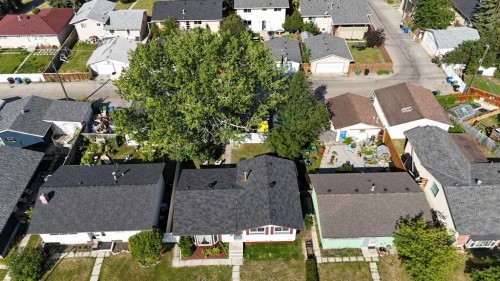 6151 Penworth Road Se, Calgary, AB - Outdoor With View