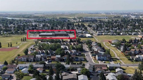 6151 Penworth Road Se, Calgary, AB - Outdoor With View