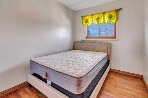 48 Martingrove Way Ne, Calgary, AB - Indoor Photo Showing Bedroom
