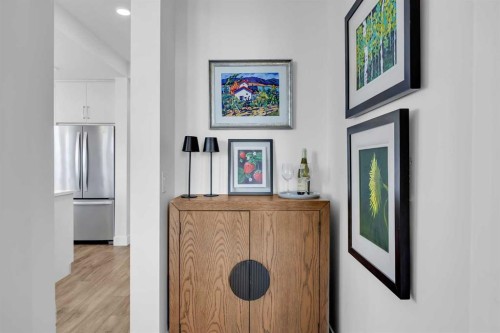 210-38 Quarry Gate Se, Calgary, AB 